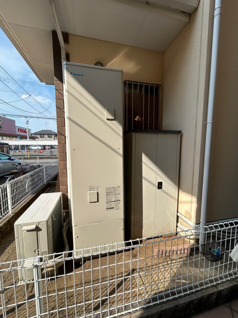 高石市　N様　エコキュートシステム